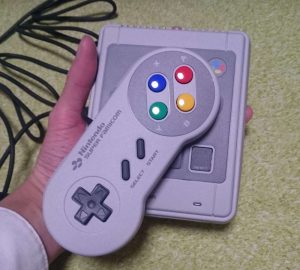 ミニスーファミコントローラー